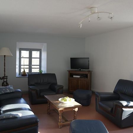 Appartement Spacieux Au Pied Des Pistes Chalmazel-Jeansagniere Buitenkant foto