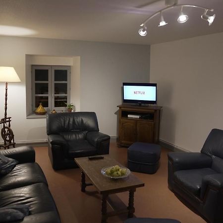 Appartement Spacieux Au Pied Des Pistes Chalmazel-Jeansagniere Buitenkant foto